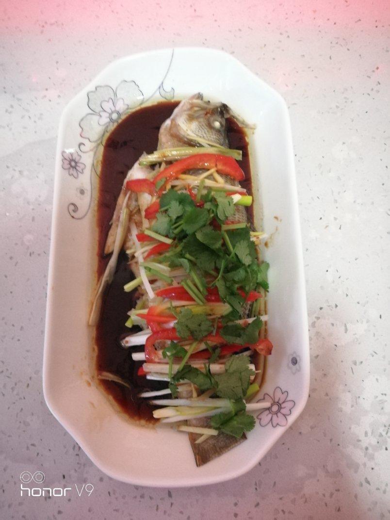 清蒸鲈鱼