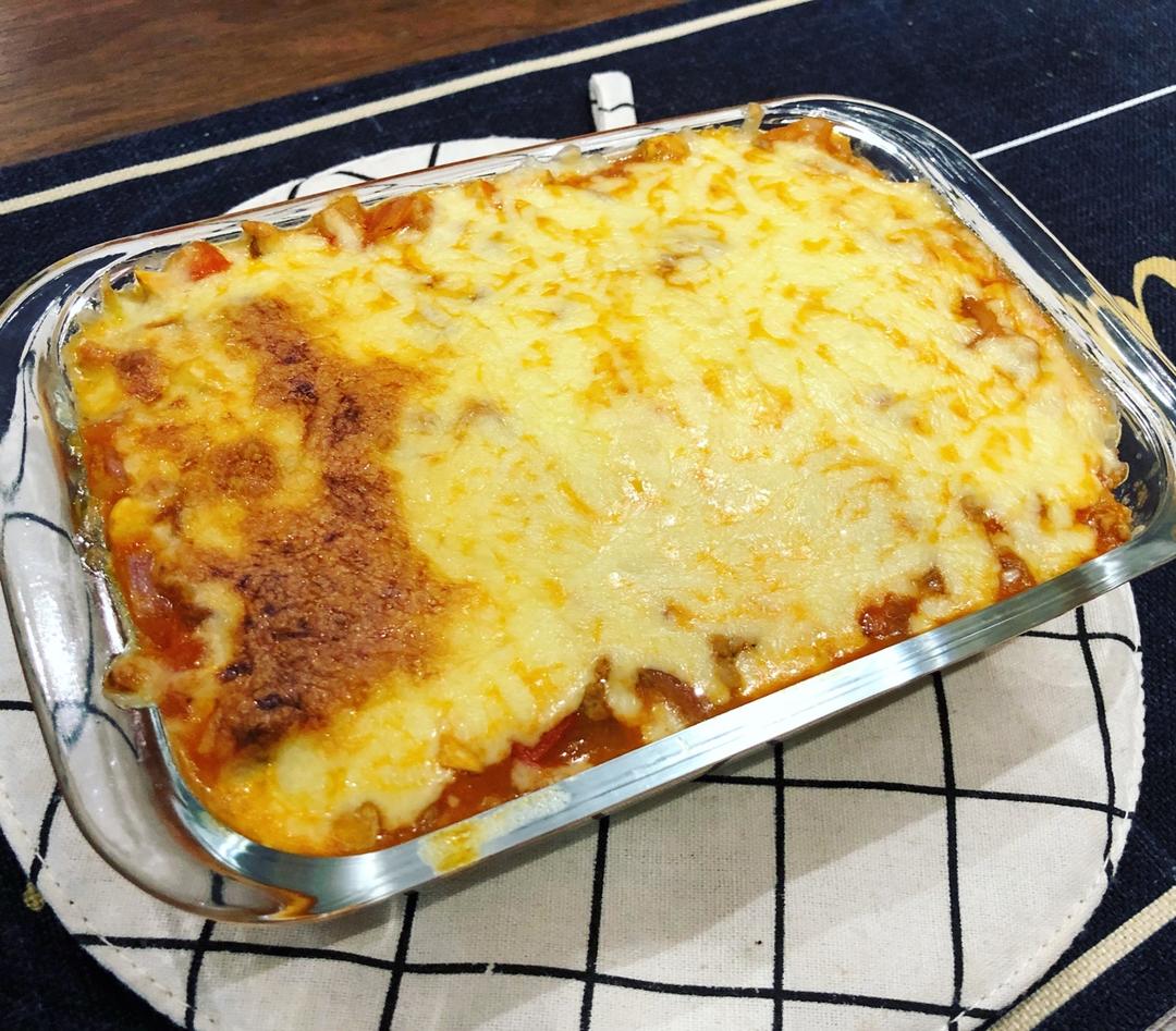 蕃茄肉酱奶酪焗饭