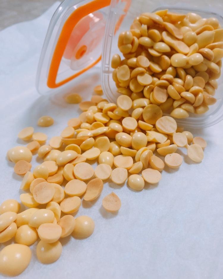 入口即化的无添加蛋黄溶豆