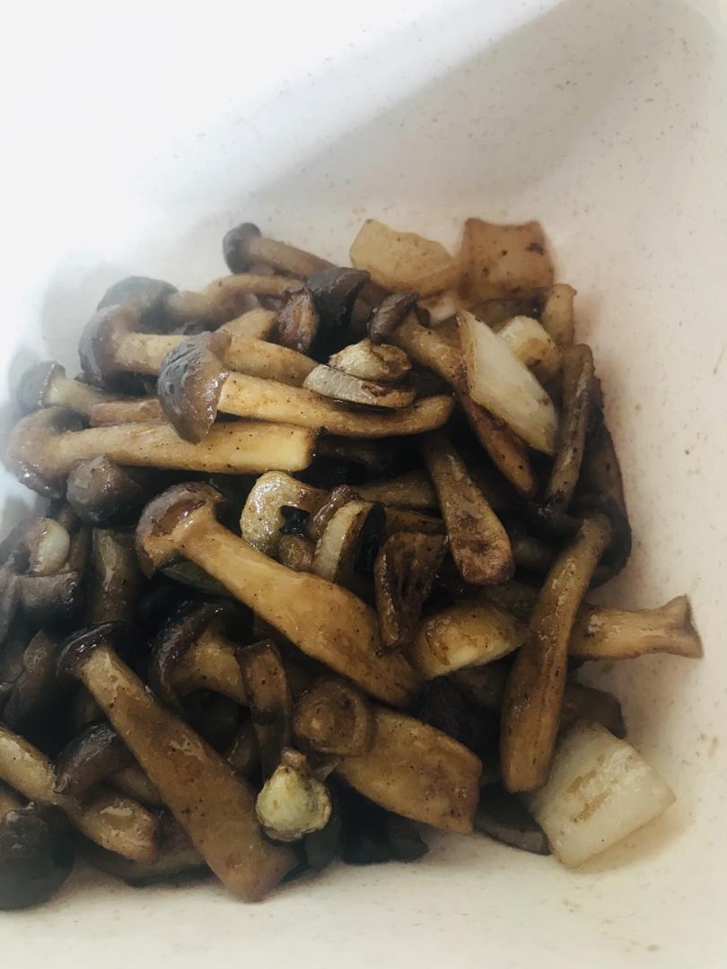 椒香蟹味菇  👏特别特别受欢迎👏