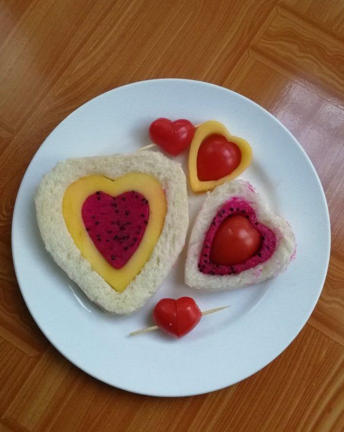 情人节的爱心餐的全部作品
