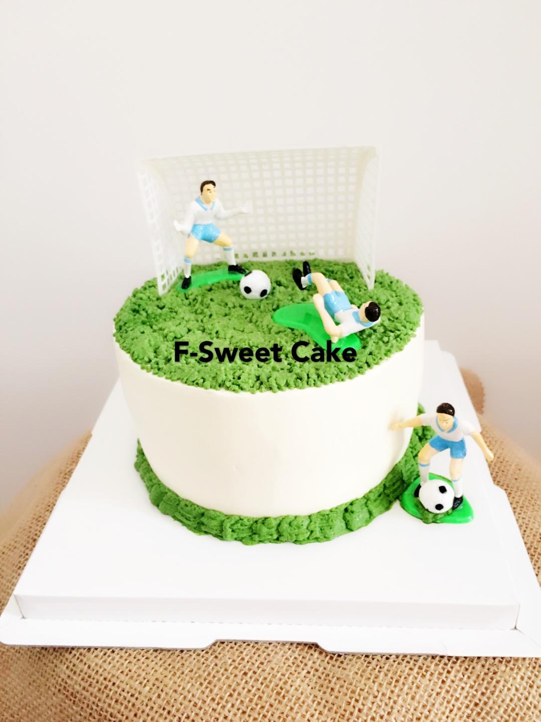 男人爱的蛋糕之足球场景蛋糕的做法