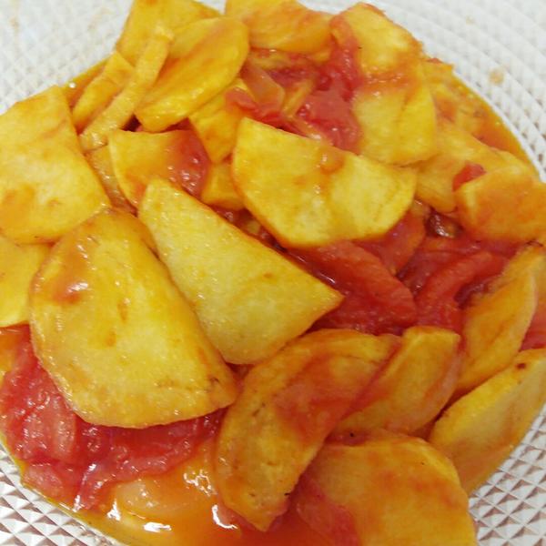 红柿炒土豆片