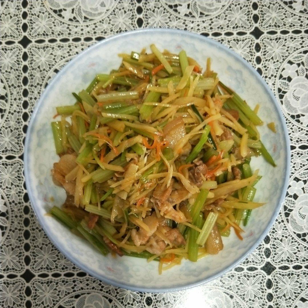 西芹土豆条