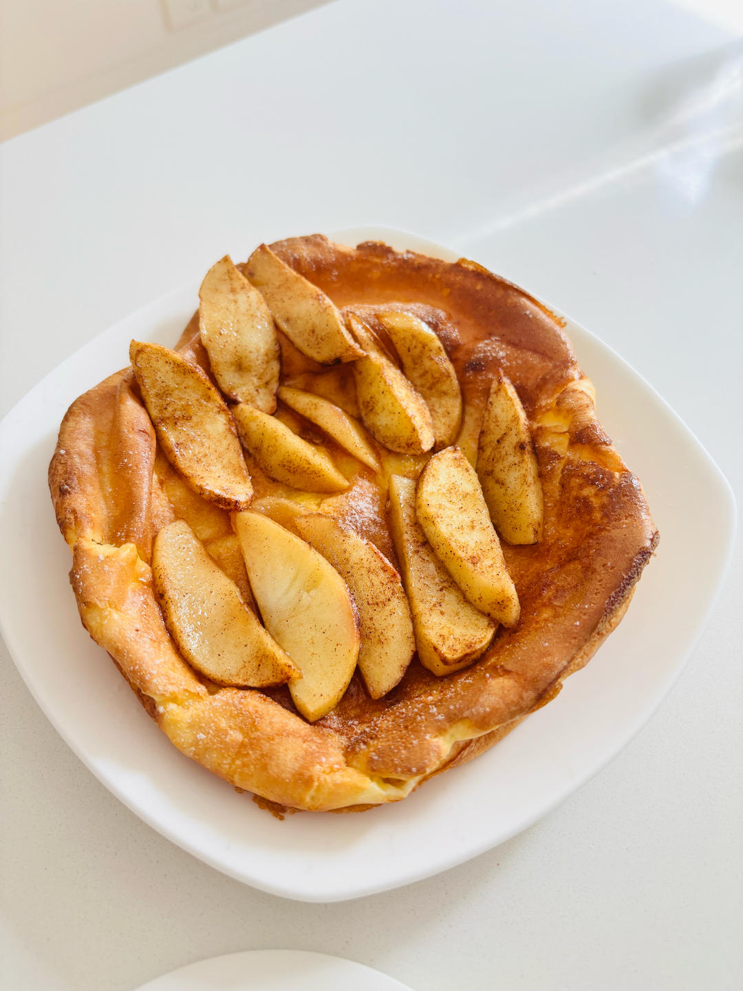 一只鸡蛋用量的荷兰宝贝松饼【肉桂苹果dutch baby】