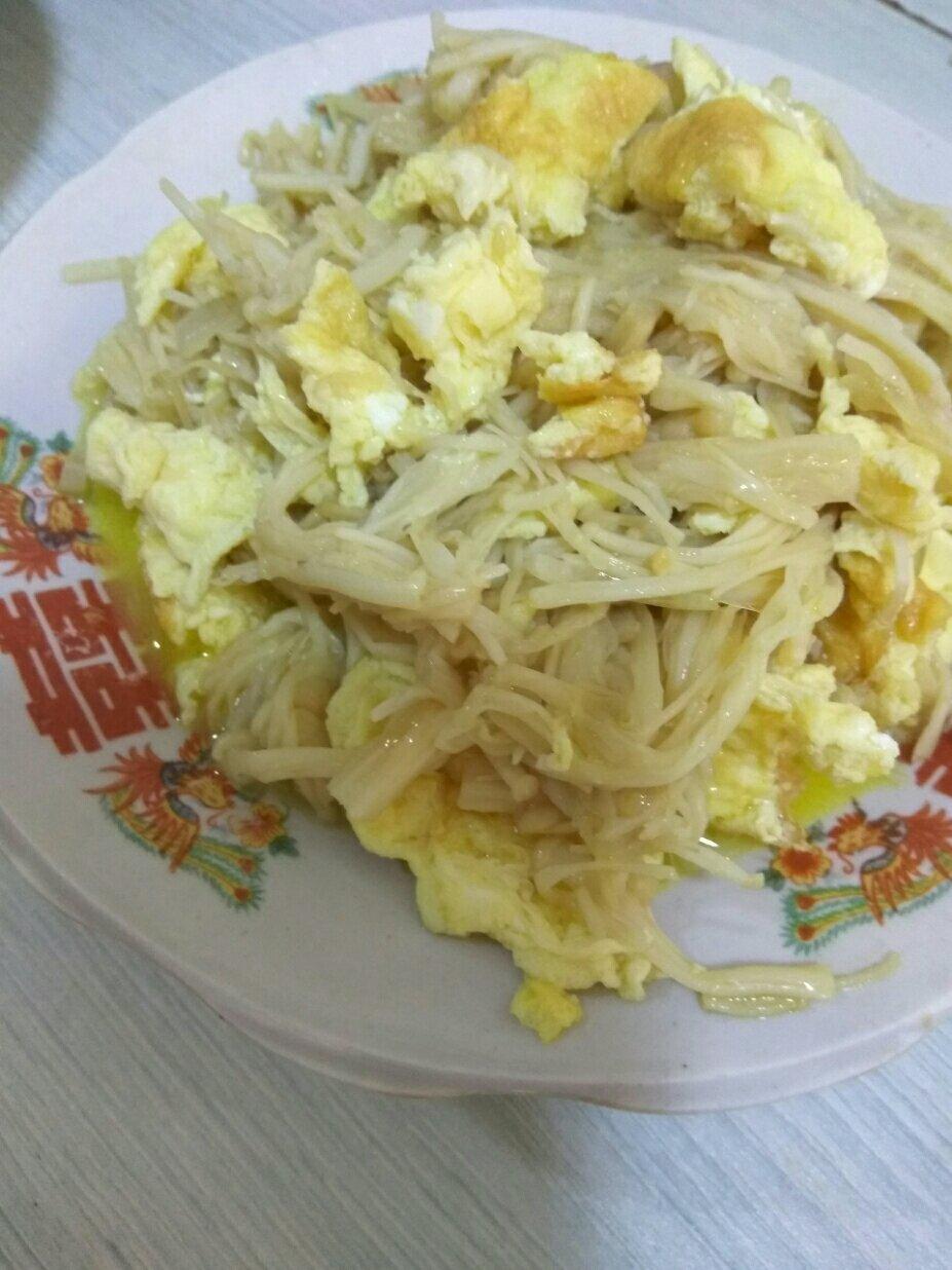金针菇炒蛋