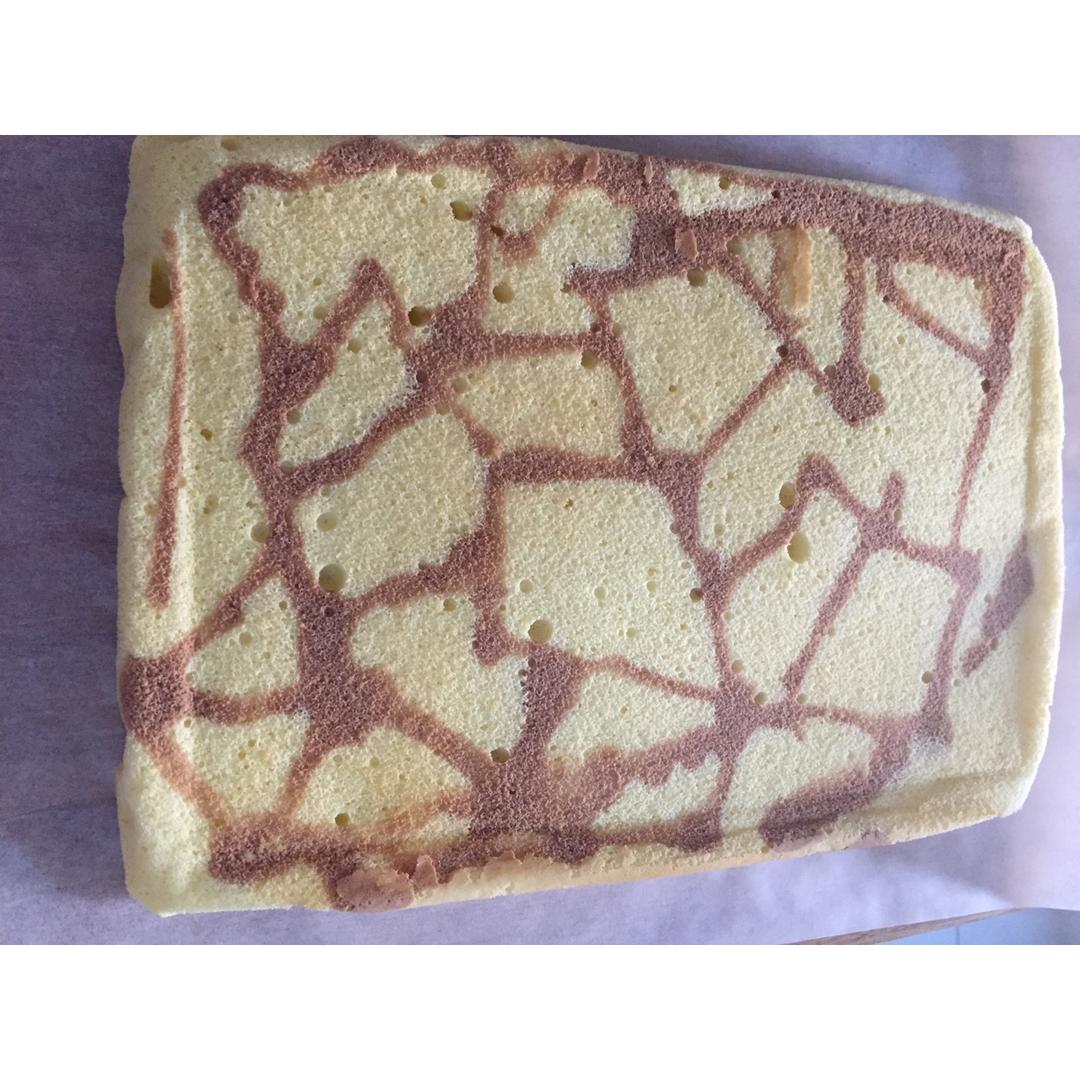 奶牛蛋糕卷+长颈鹿蛋糕卷