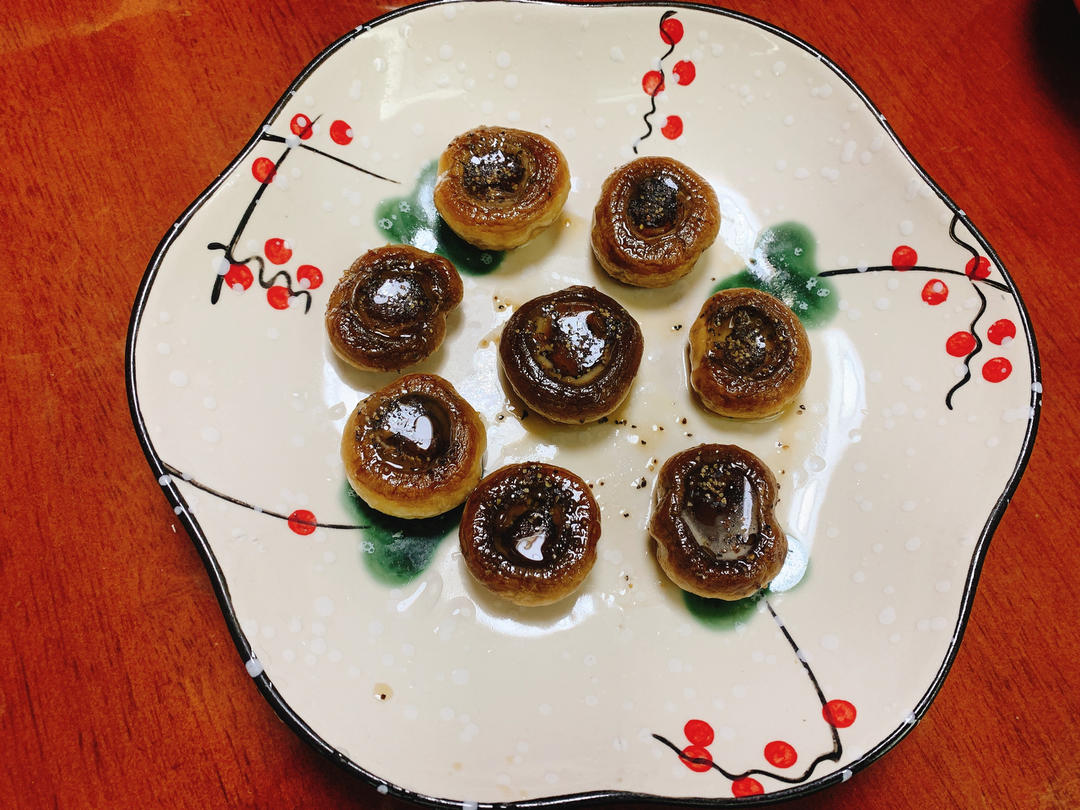 香煎口蘑  鲜的扭起来