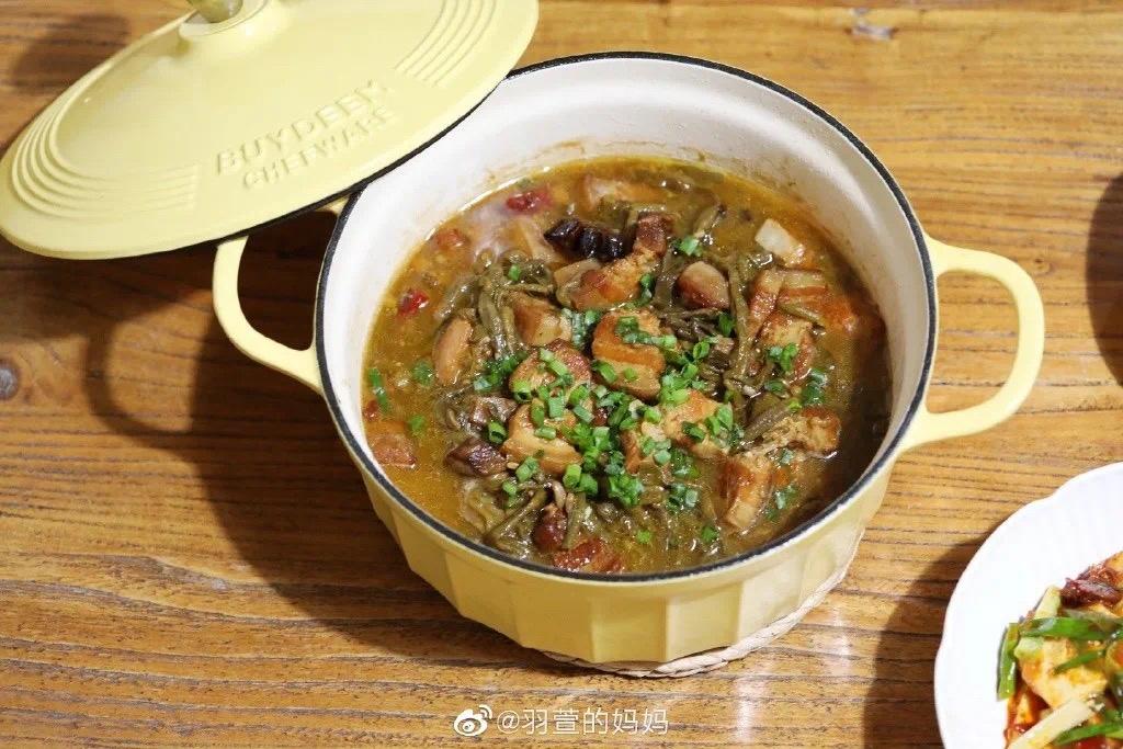 北鼎铸铁锅食谱|干豆角炖肉的做法