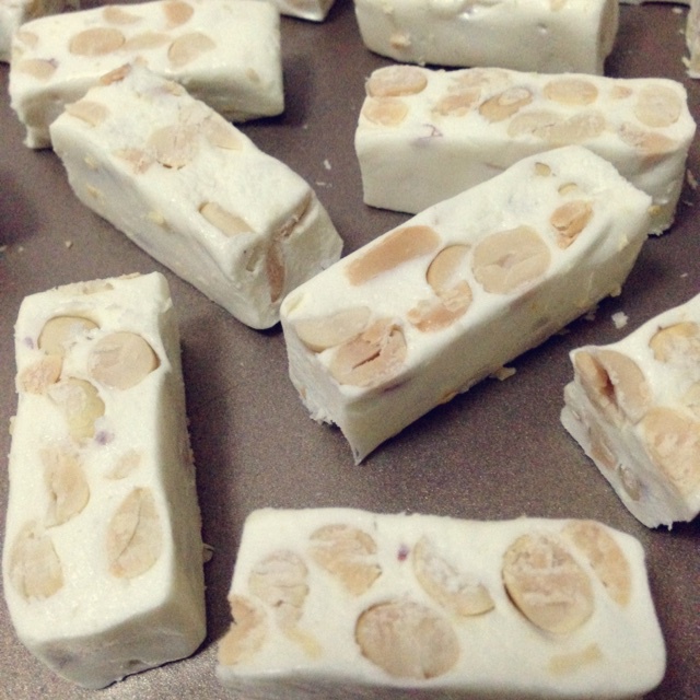 超详细TIPS—自制超美味牛轧糖（熬糖版），秒杀棉花糖版