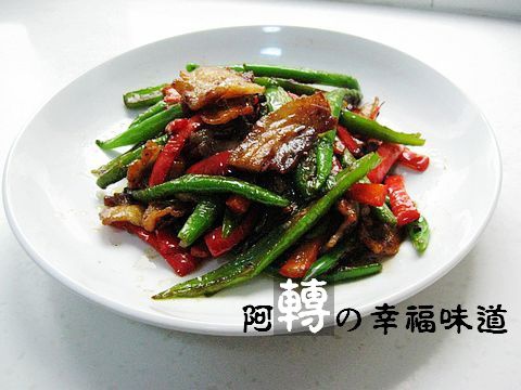 家常青椒干煸五花肉