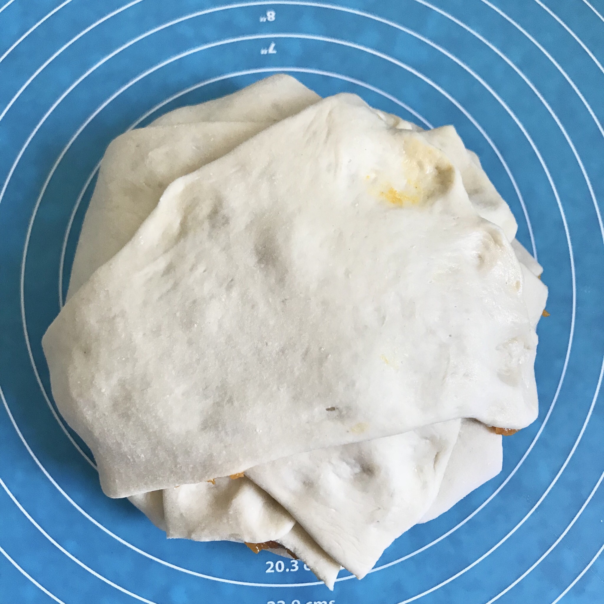 咸蛋黄发面千层饼的做法 步骤11