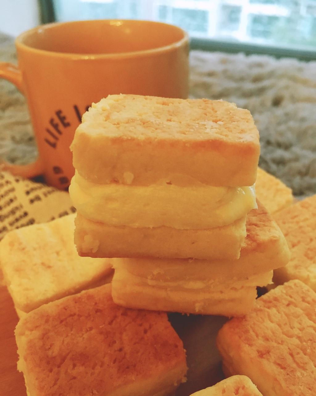 乳酪奶油夹心酥饼（芝士夹心饼干）