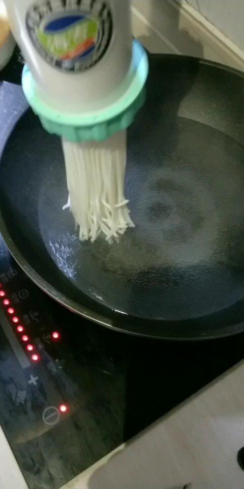 自制米线（快手、口感好、不会断版本）