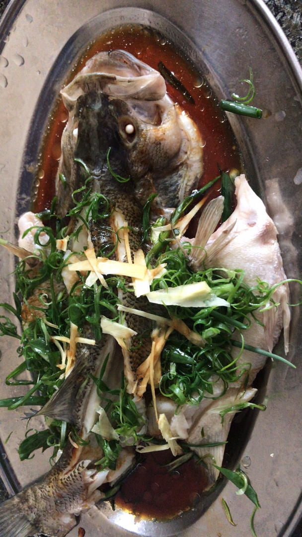 清蒸鲈鱼