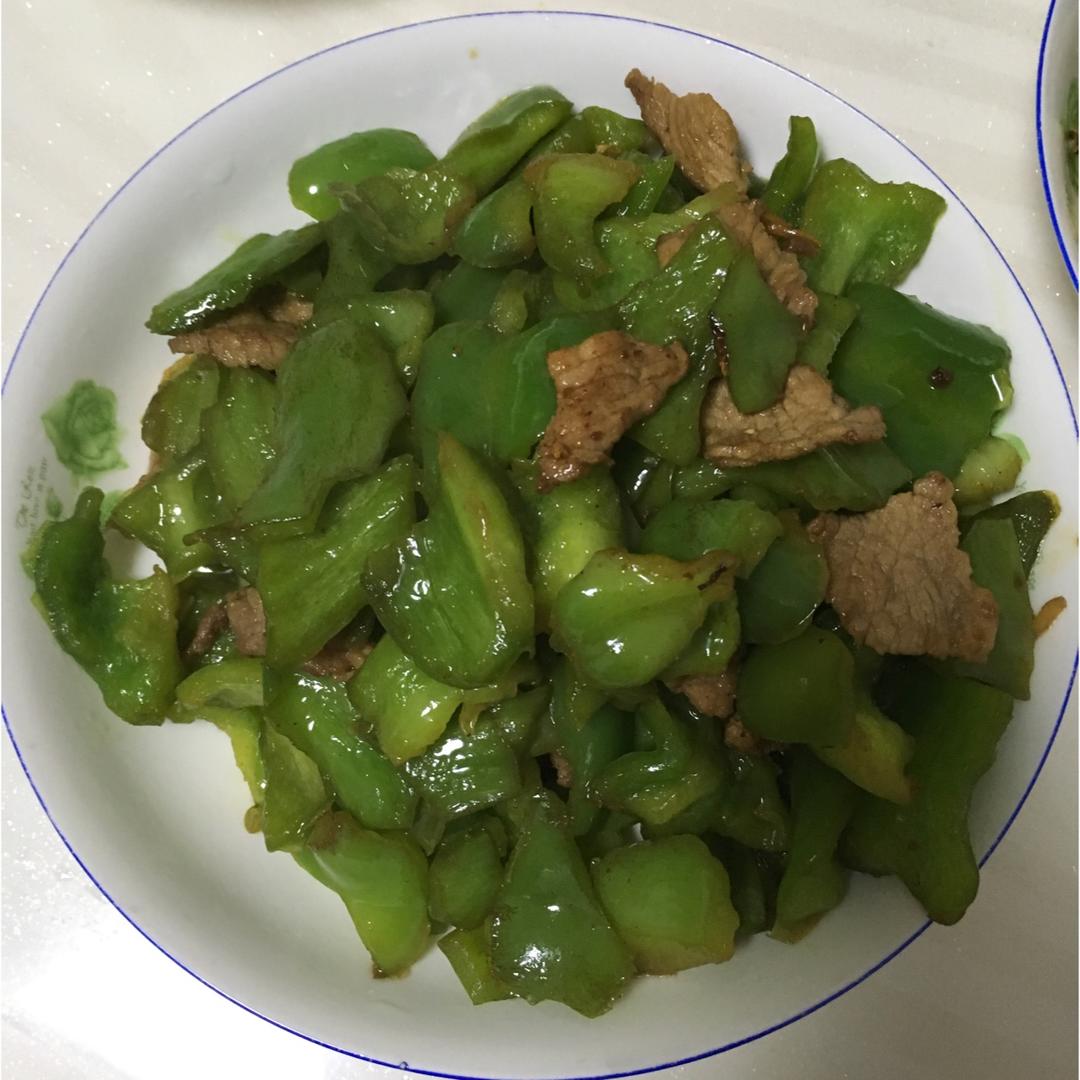 飞羽_57eq做的肉炒菜椒