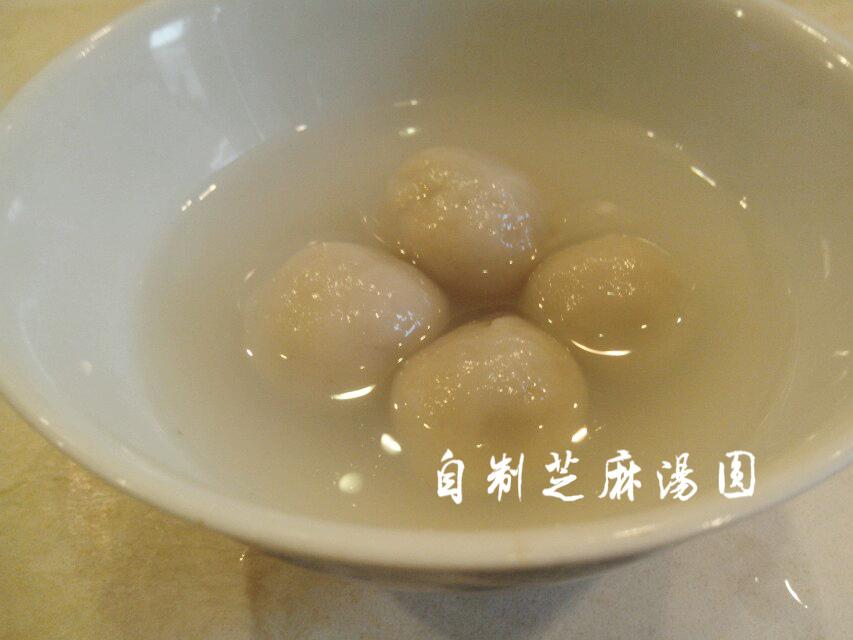 黑芝麻汤圆