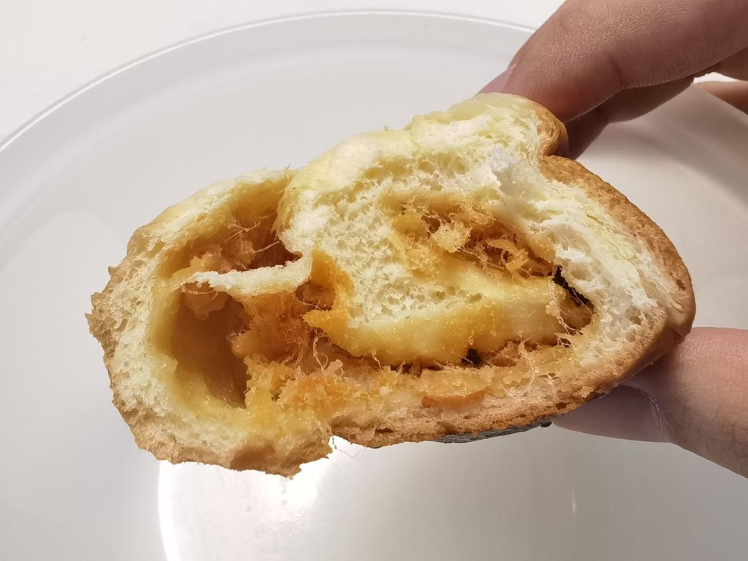 超好吃的肉松面包
