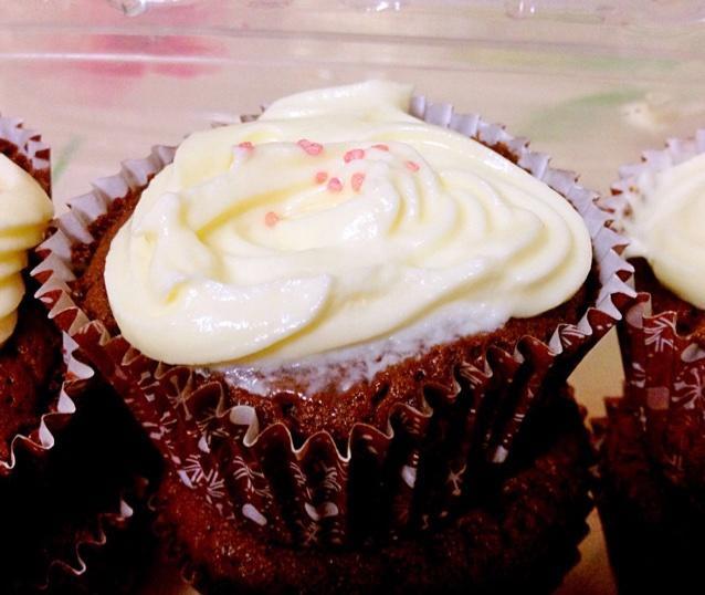 黑巧纸杯蛋糕的做法