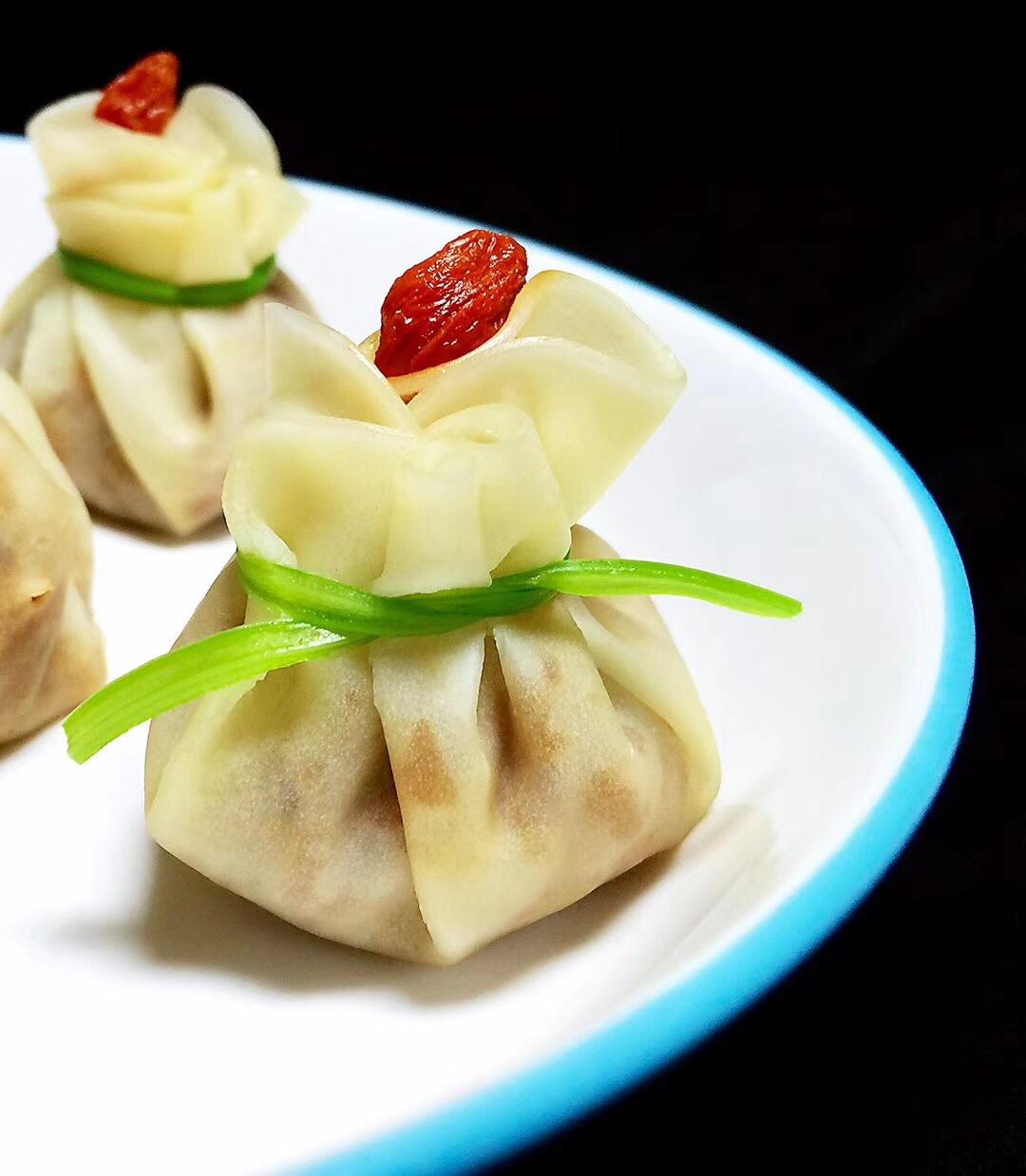 饺子皮花朵福袋