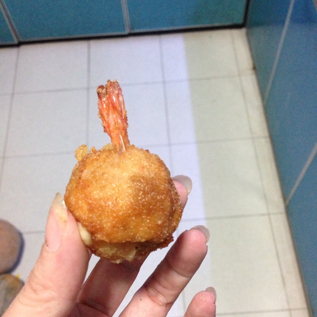 马苏里拉芝士炸虾球