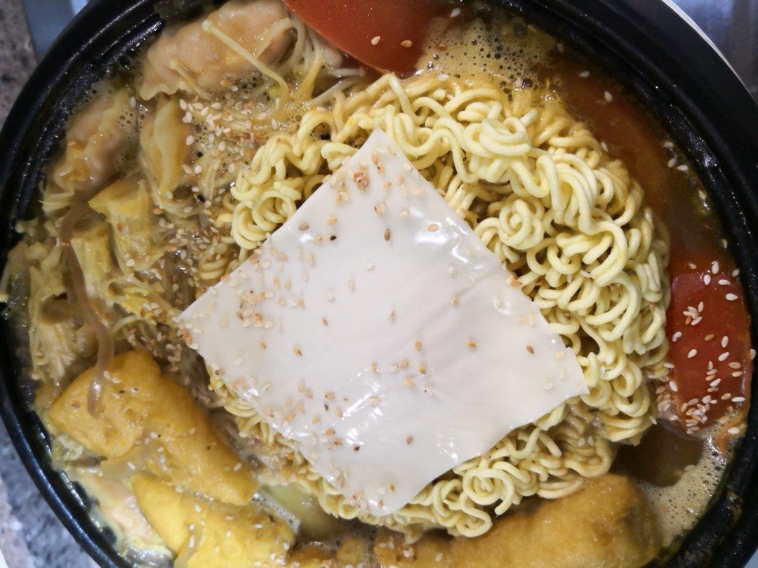 咖喱肥牛芝士锅