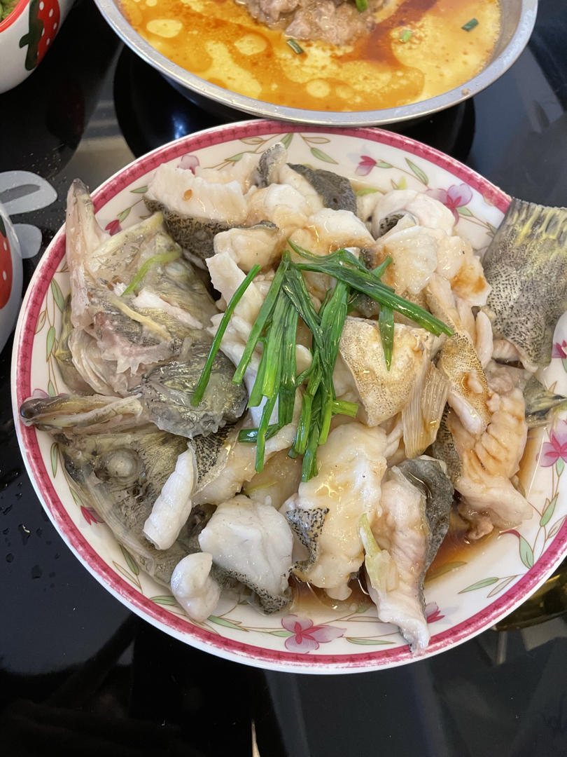 鲜嫩鲈鱼片