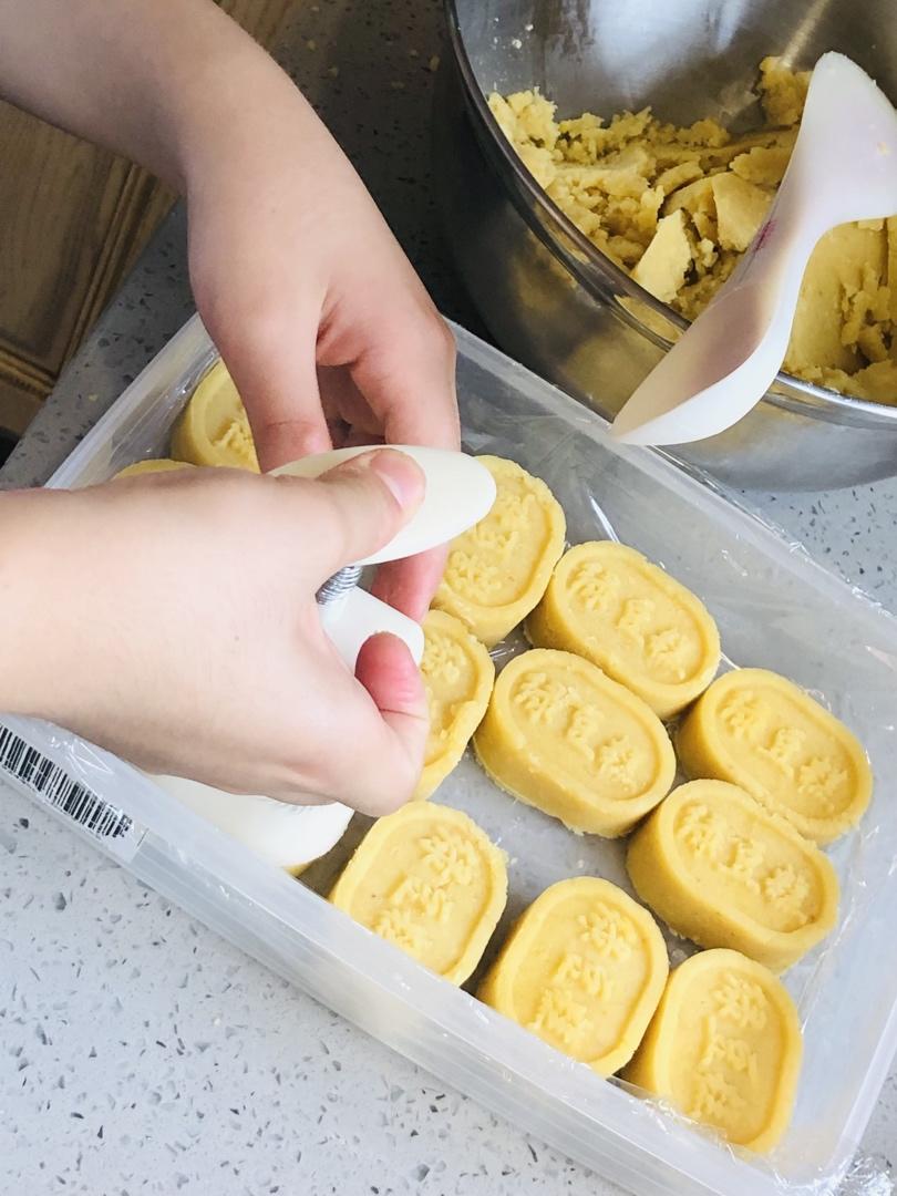 奶香绿豆糕（无豆腥味，超快手不麻烦）