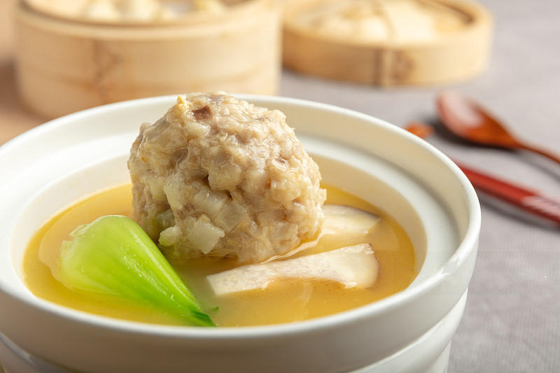 清炖狮子头的做法