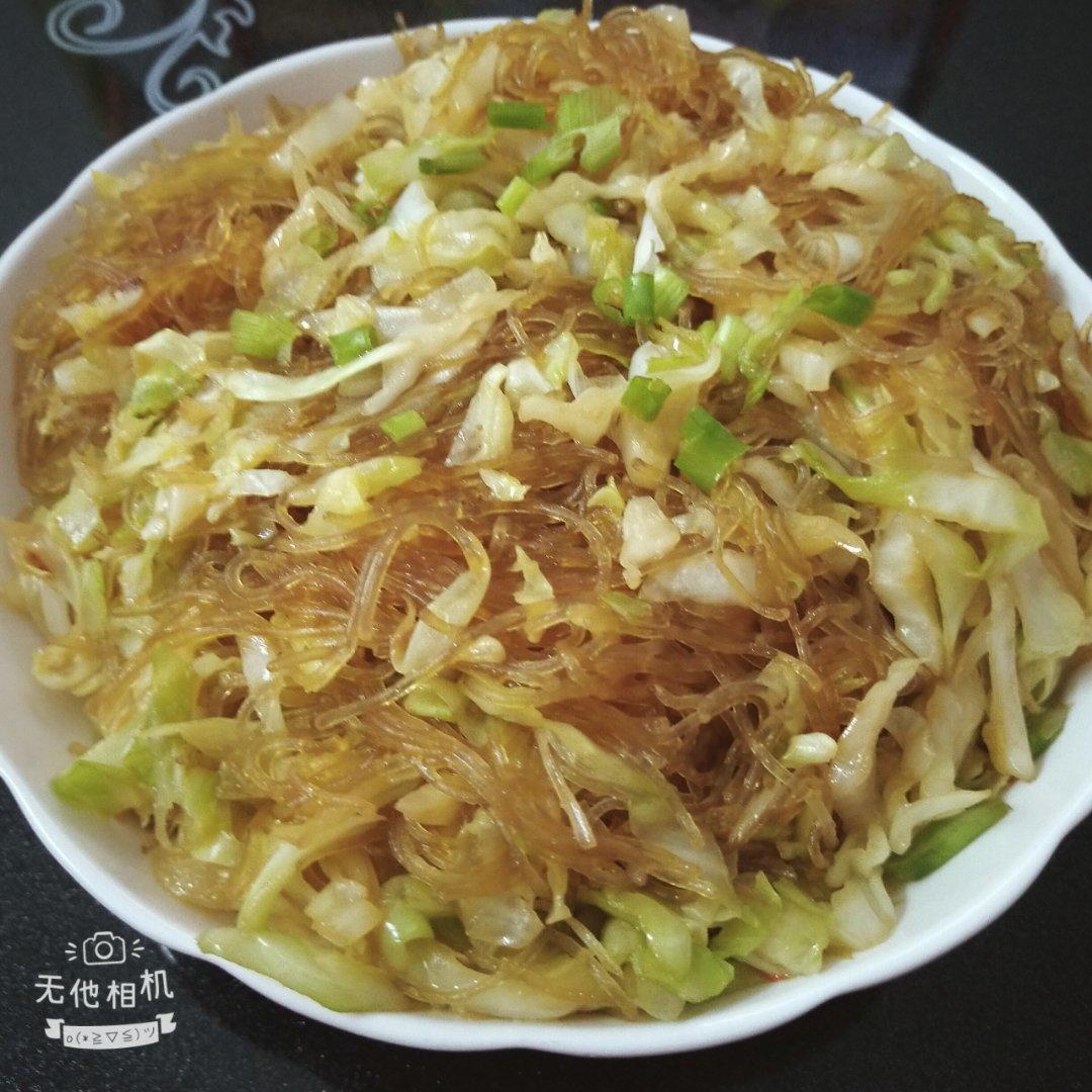 卷心菜炒粉丝 Glass noodles with Cabbage