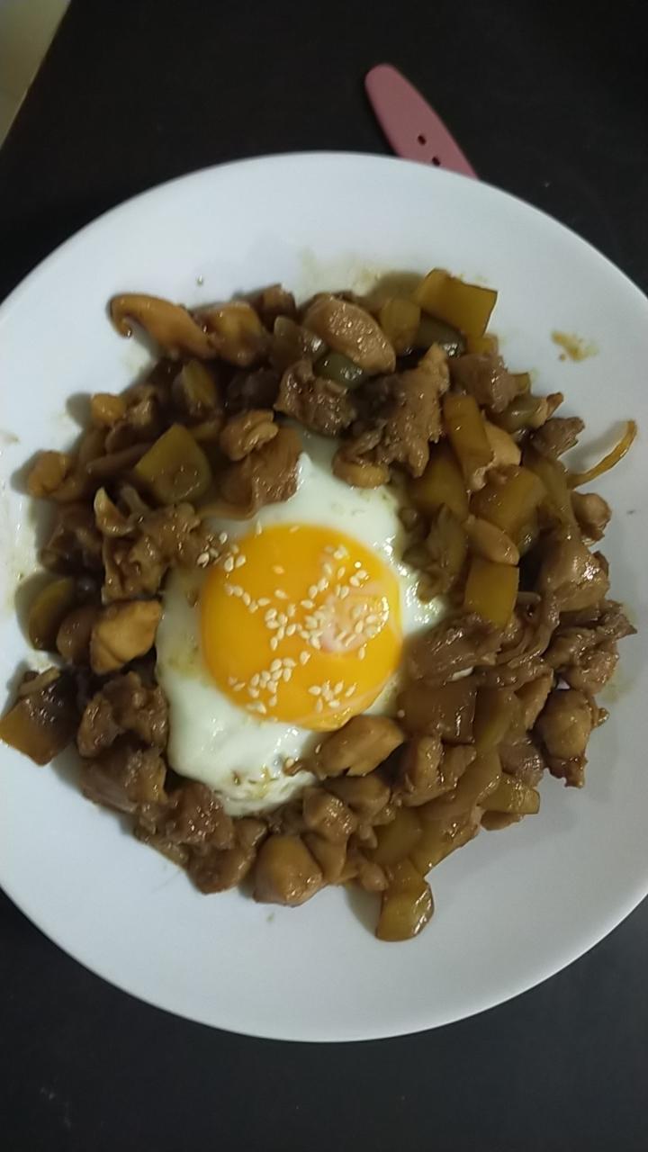 吃一次想一次❗求你们试试日式碎鸡饭吧～