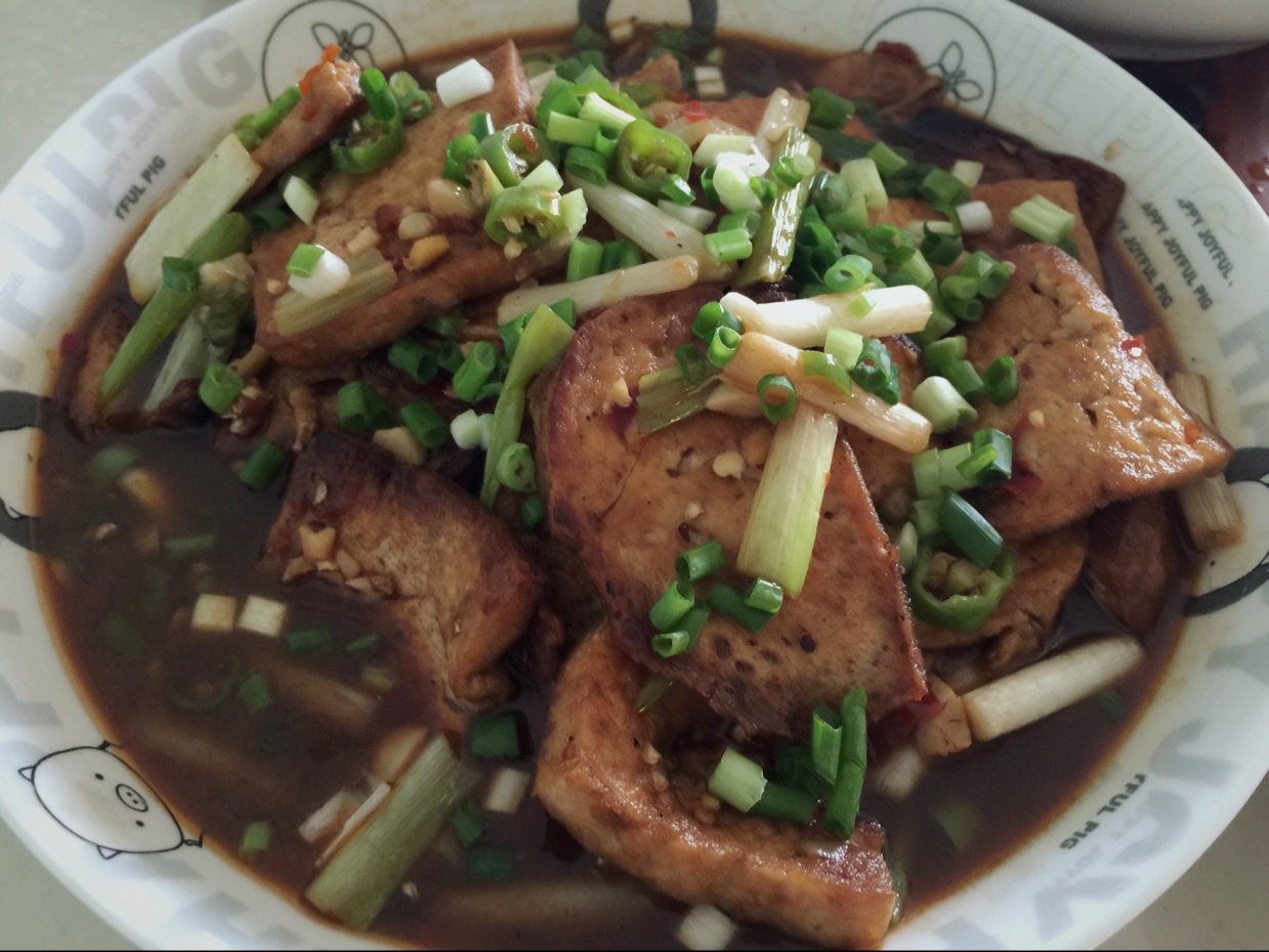 家常二面黄豆腐