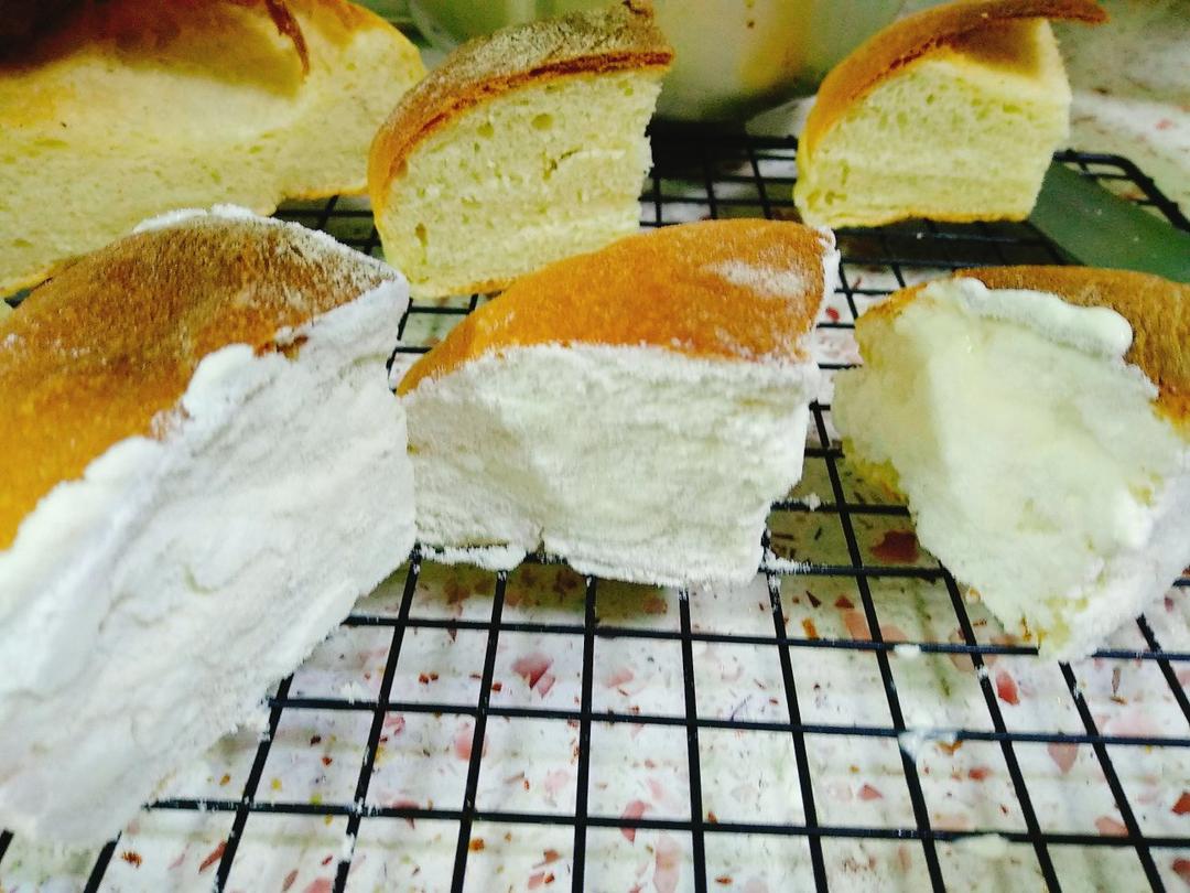 火遍朋友圈的～乳酪包