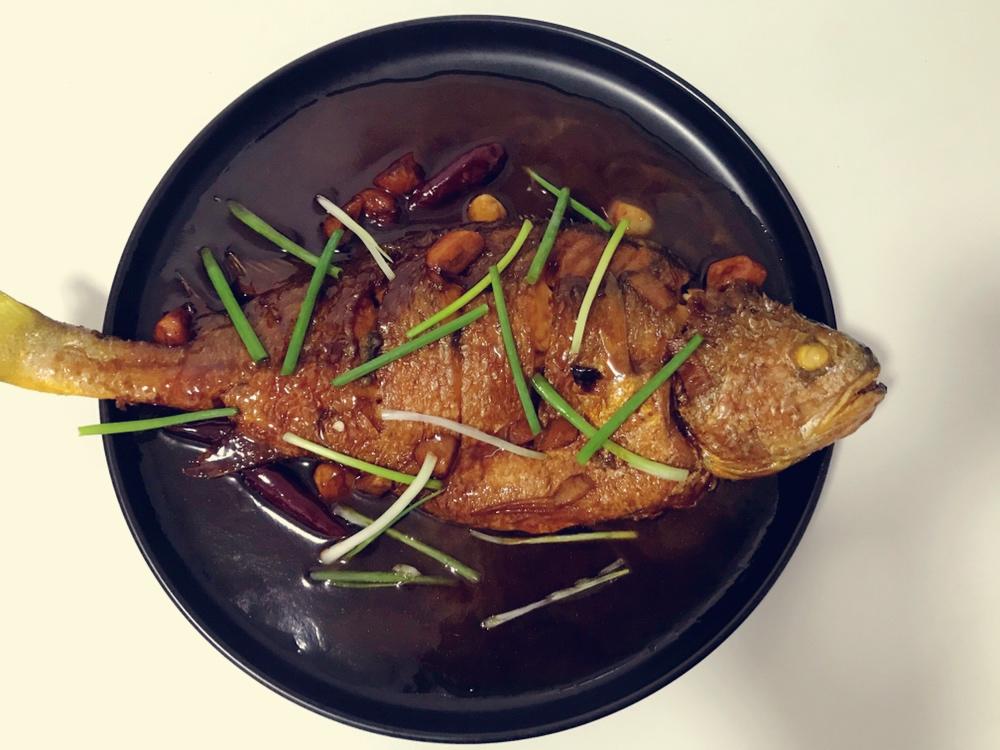 红烧大黄鱼