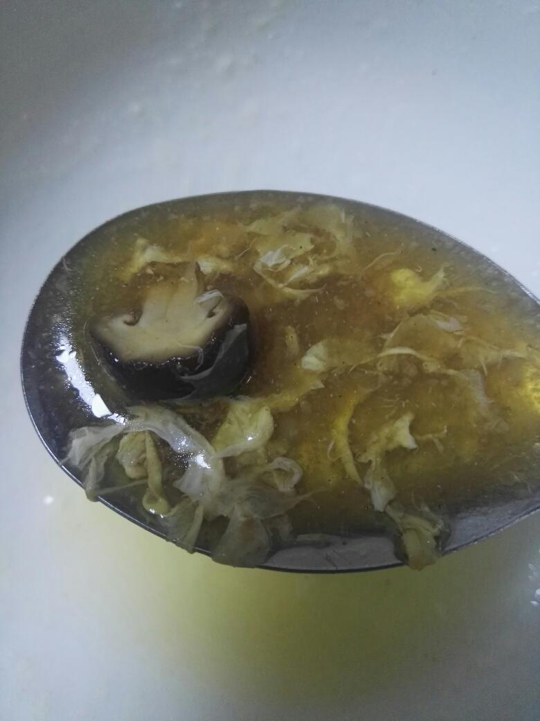 滑溜溜的小小香菇汤