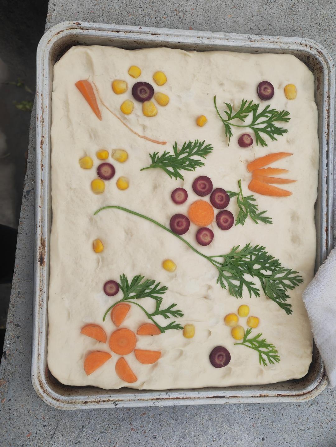 郁金香佛卡夏面包，真真美如画~