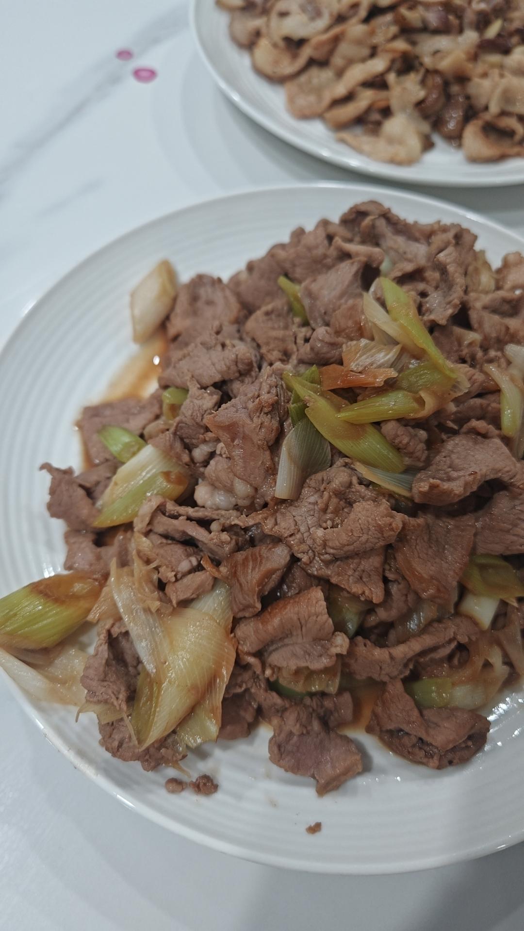 【嗷呜】老北京葱爆羊肉