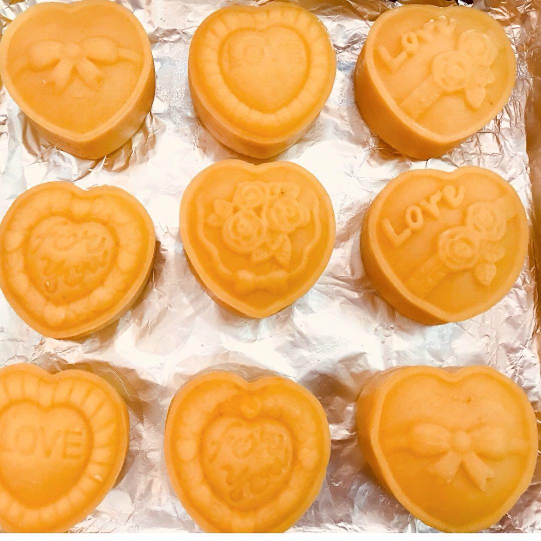 超详细图解版--流心奶黄月饼