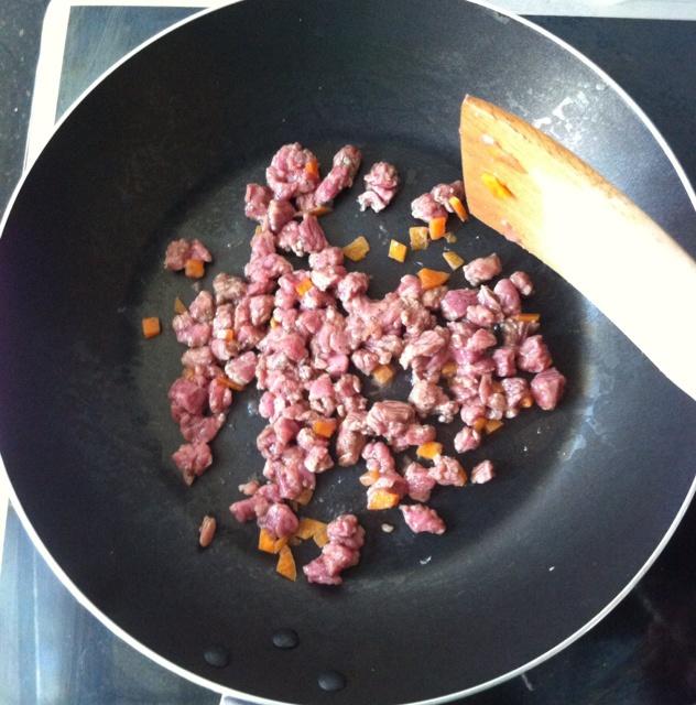 黑椒牛肉蔬菜烘蛋的做法 步骤5
