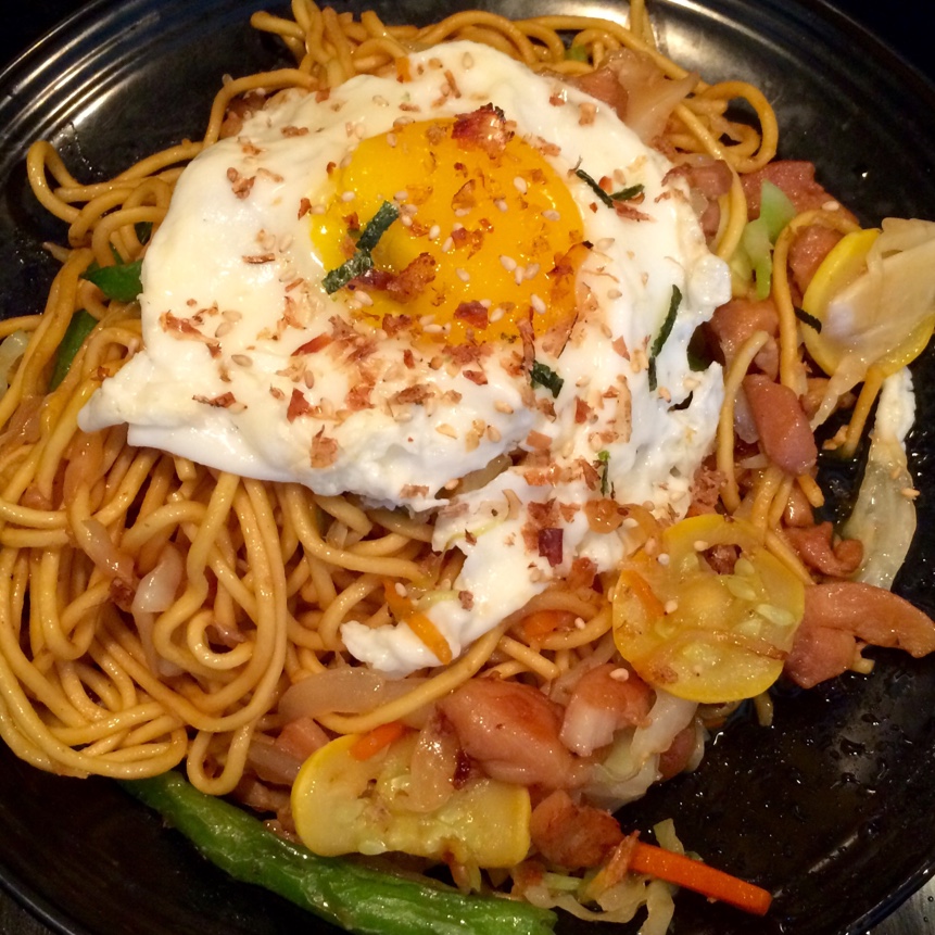 焼きそば（日式酱油炒面）