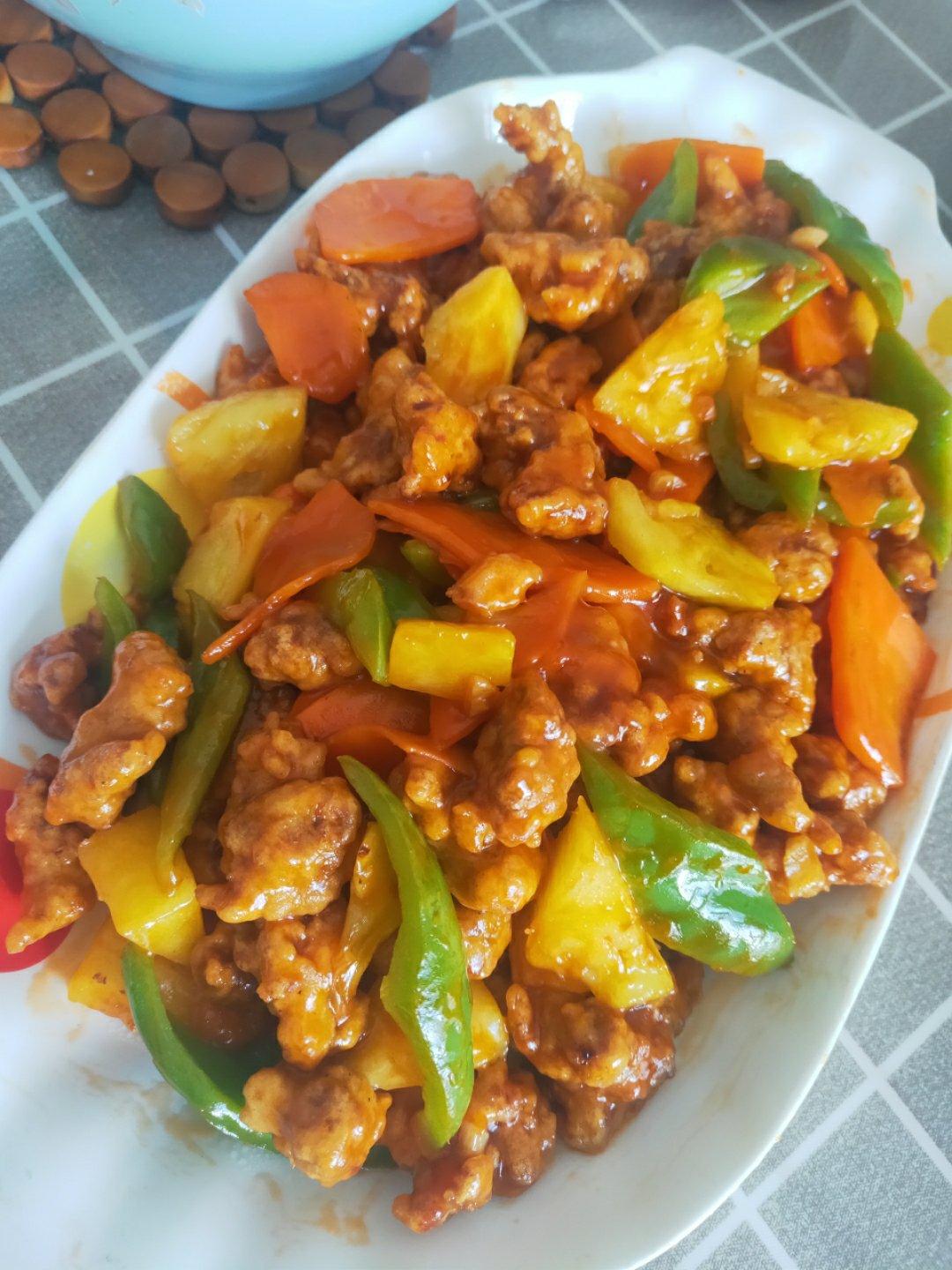 菠萝咕噜肉