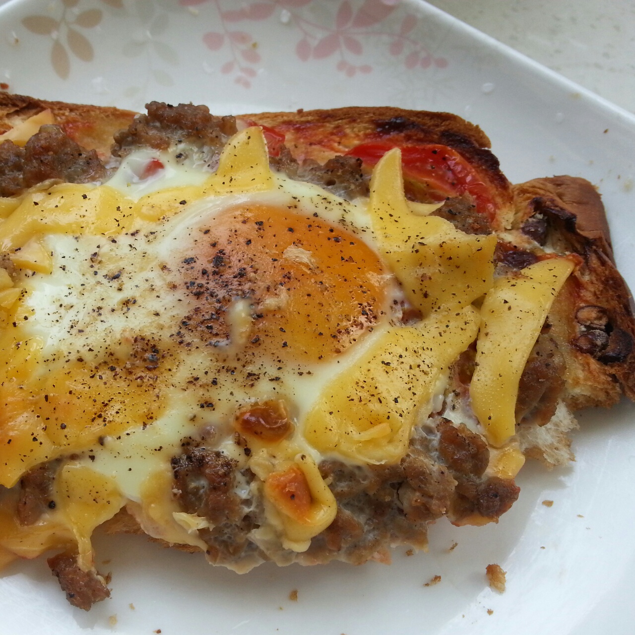 吐司太阳蛋披萨