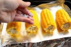 烤玉米的做法 步骤2