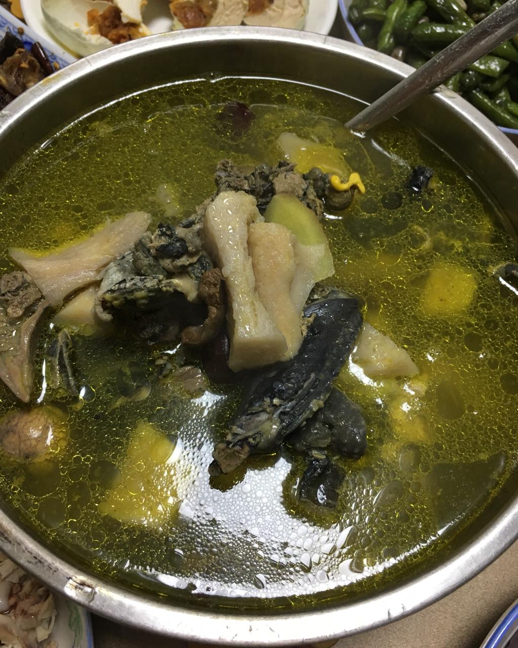 榴莲壳炖鸡