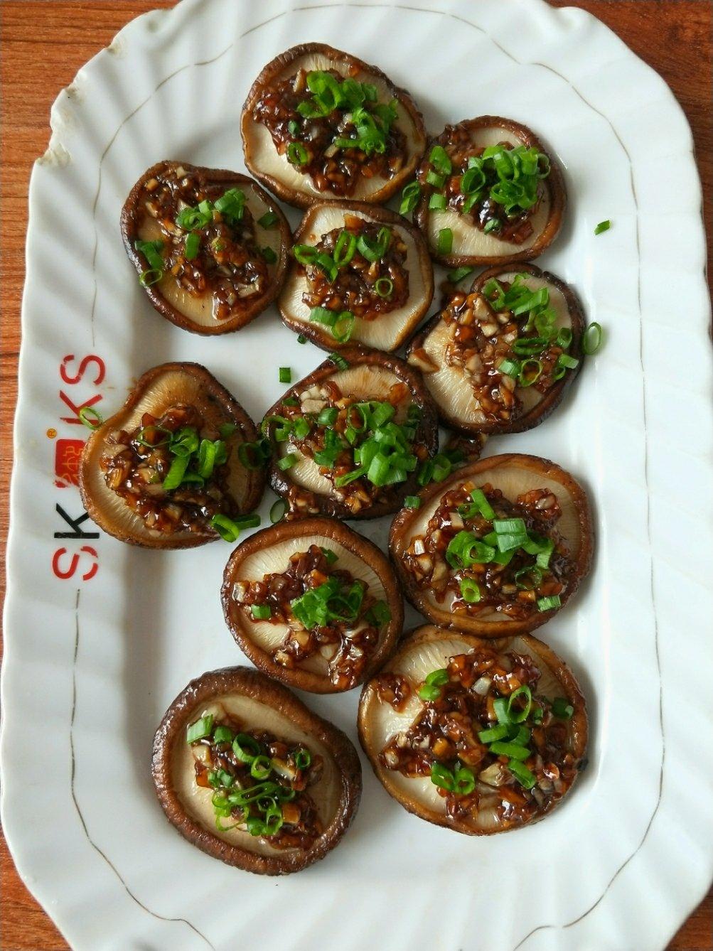 蒜蓉孜然烤香菇