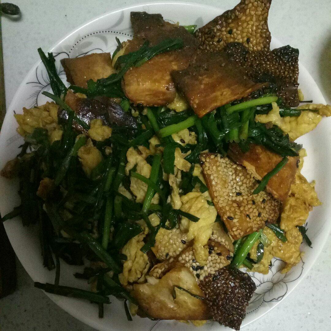 韭菜鸡蛋炒烧饼