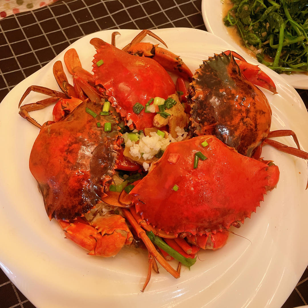 比酒店还美味的葱油膏蟹