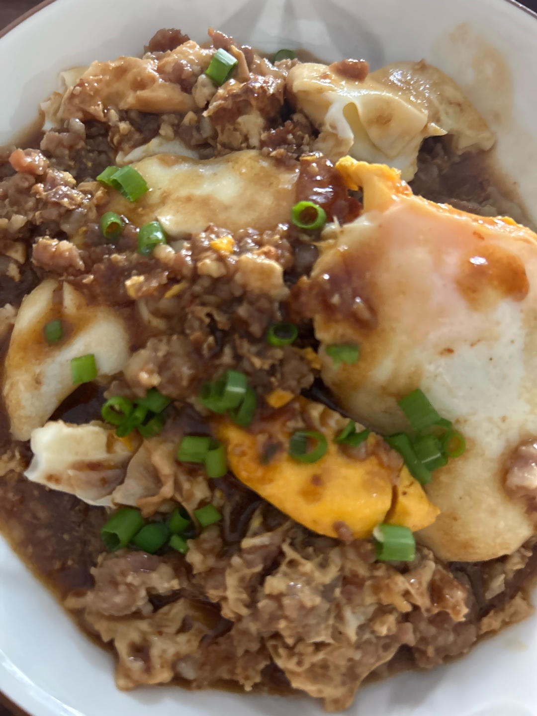 鸡蛋肉沫盖饭