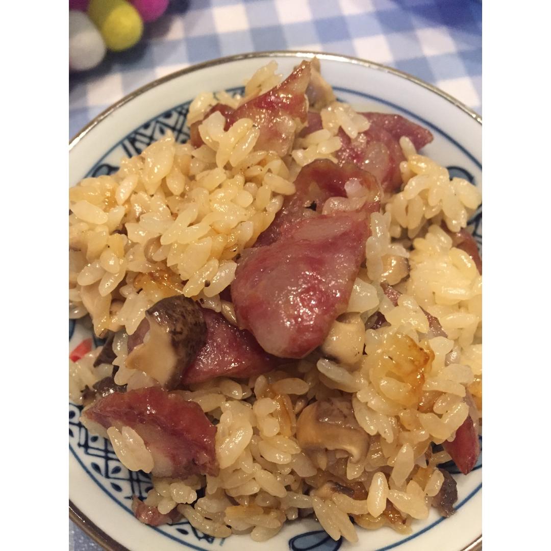 电饭锅版香菇腊肠饭