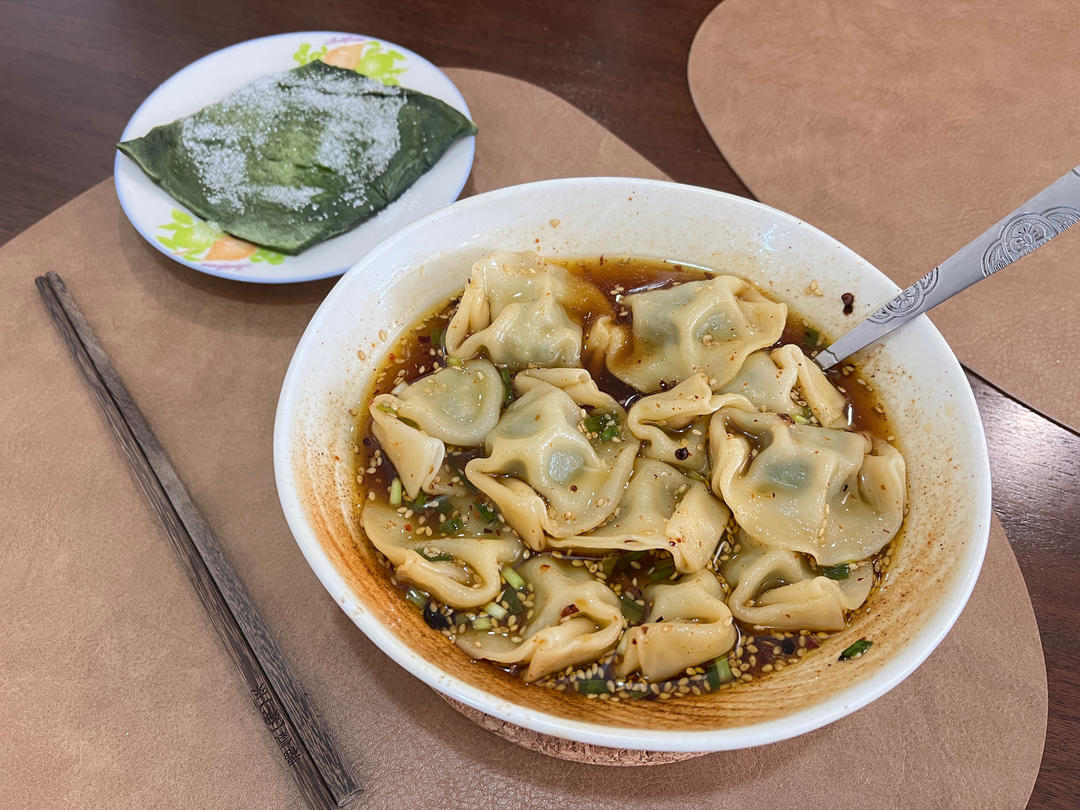 巨好吃酸爽的酸汤水饺